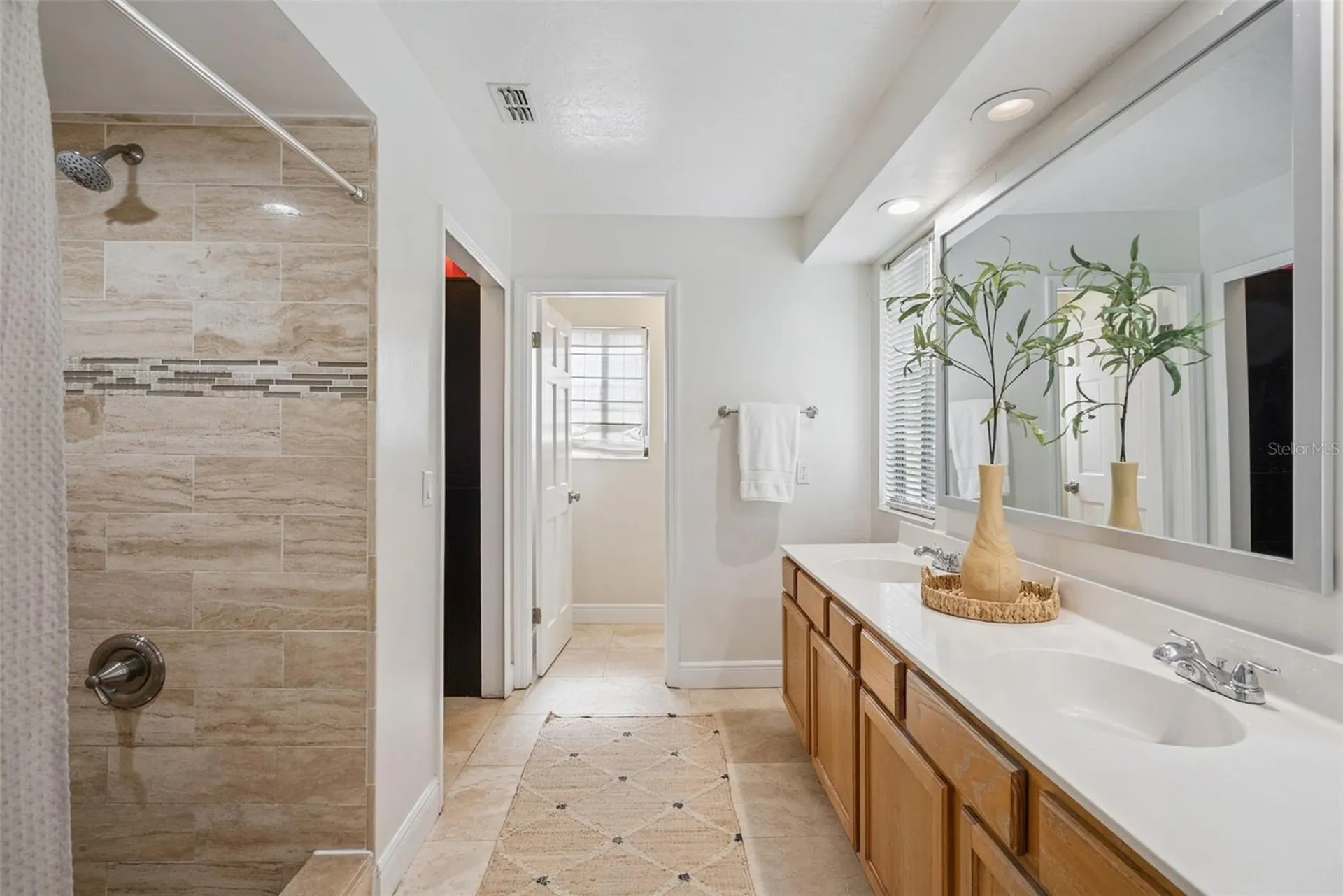 4662 Tiffany Woods Circle Oviedo FL 32765