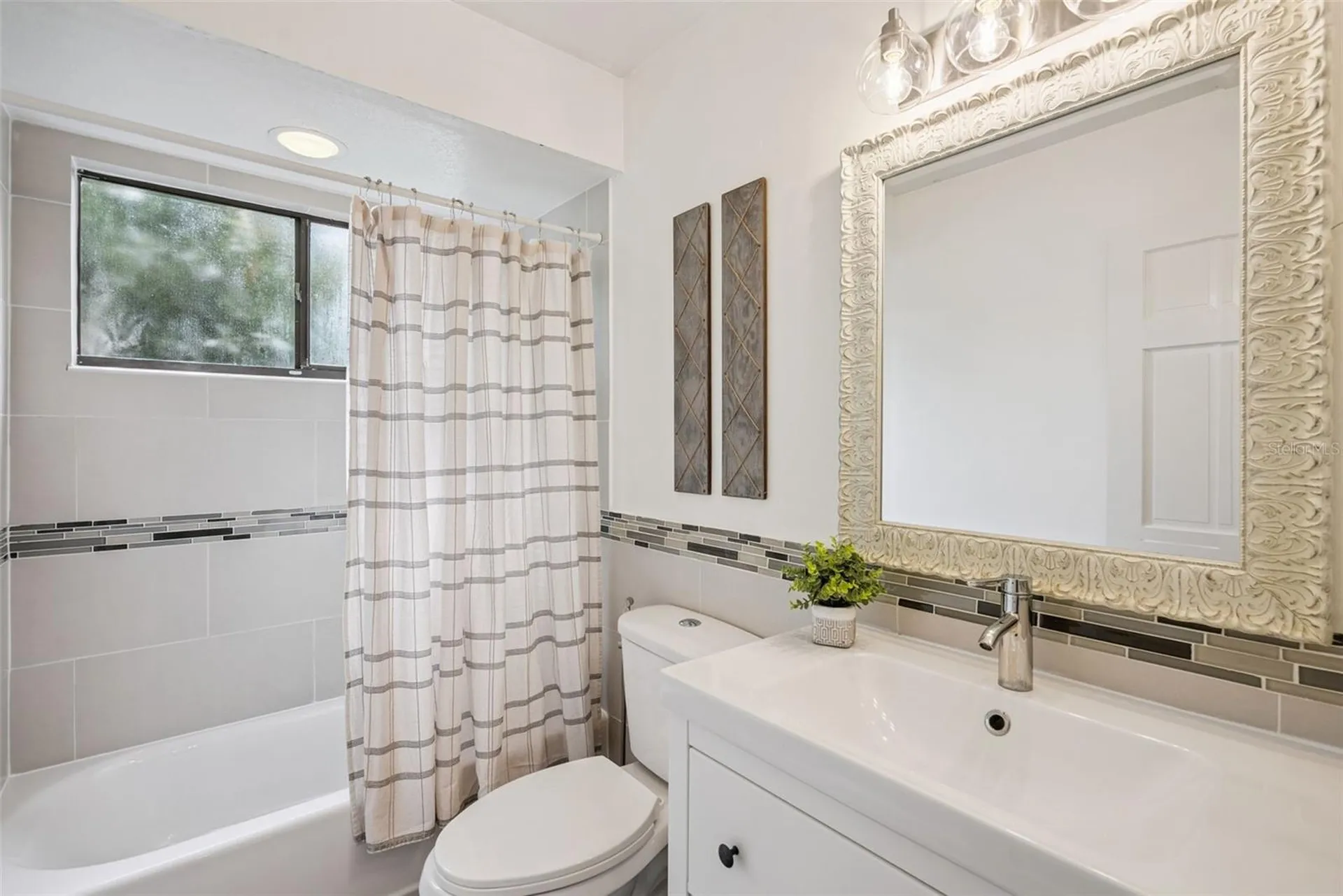 4662 Tiffany Woods Circle Oviedo FL 32765