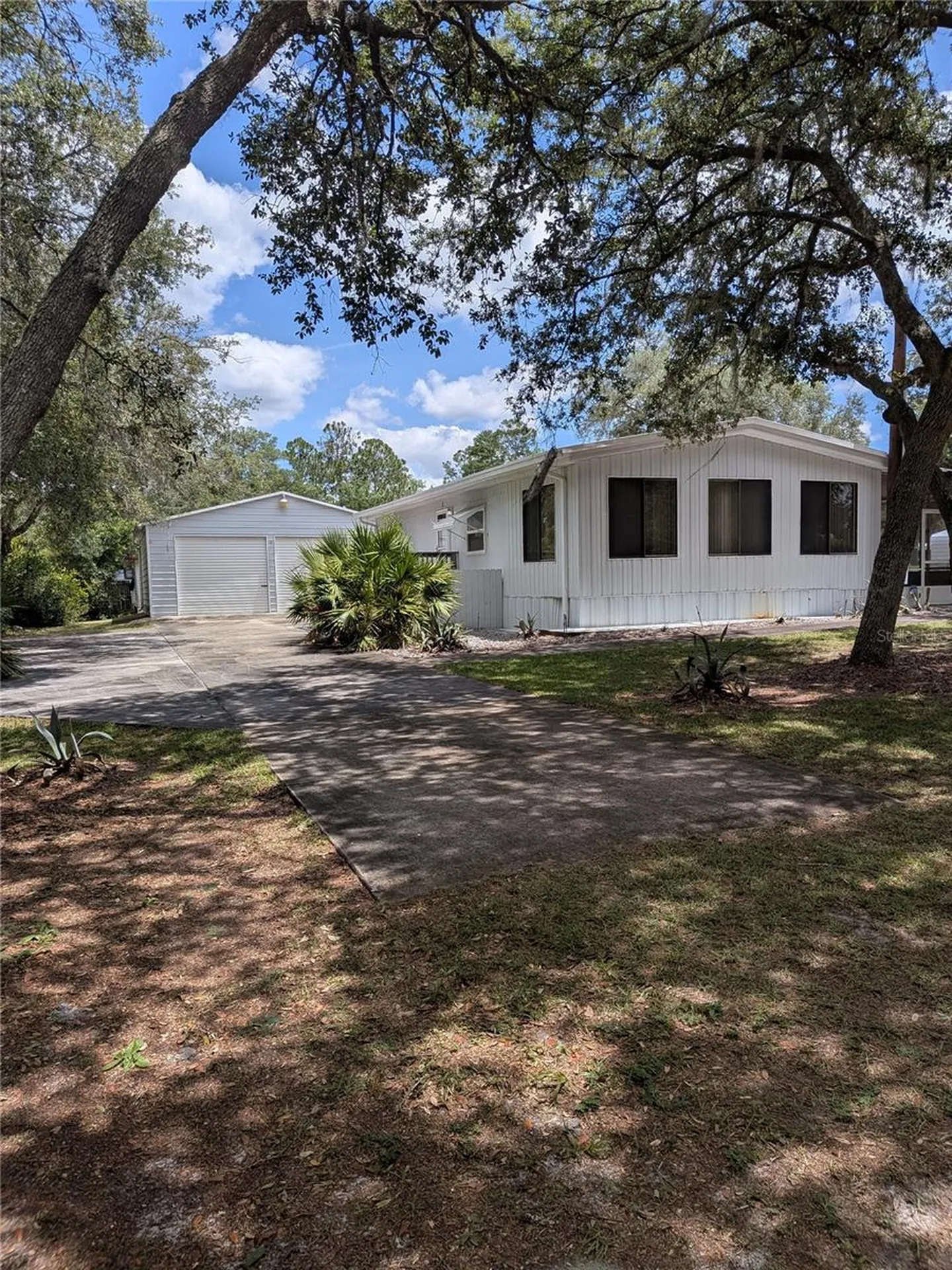 44931 2nd Street Deland FL 32720