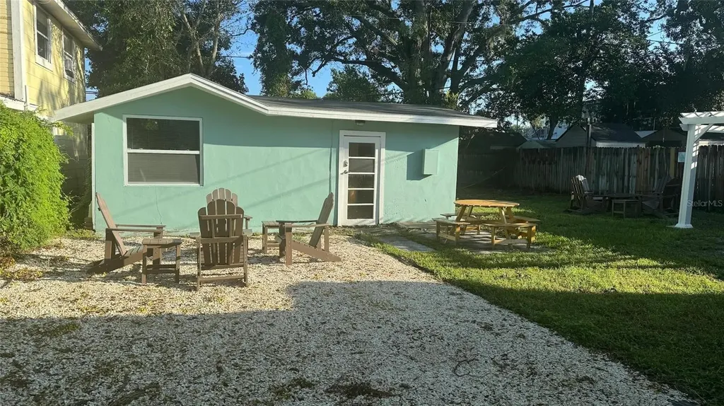 1466 Laura Street Clearwater FL 33755