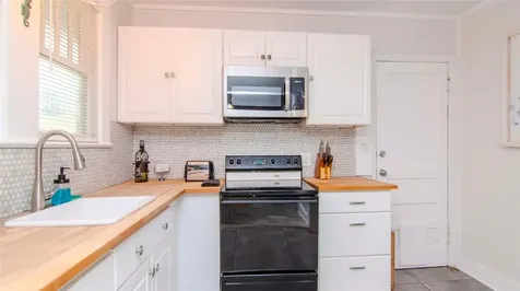 1466 Laura Street Clearwater FL 33755