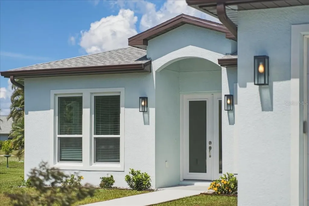 1215 Rio De Janeiro Avenue Punta Gorda FL 33983