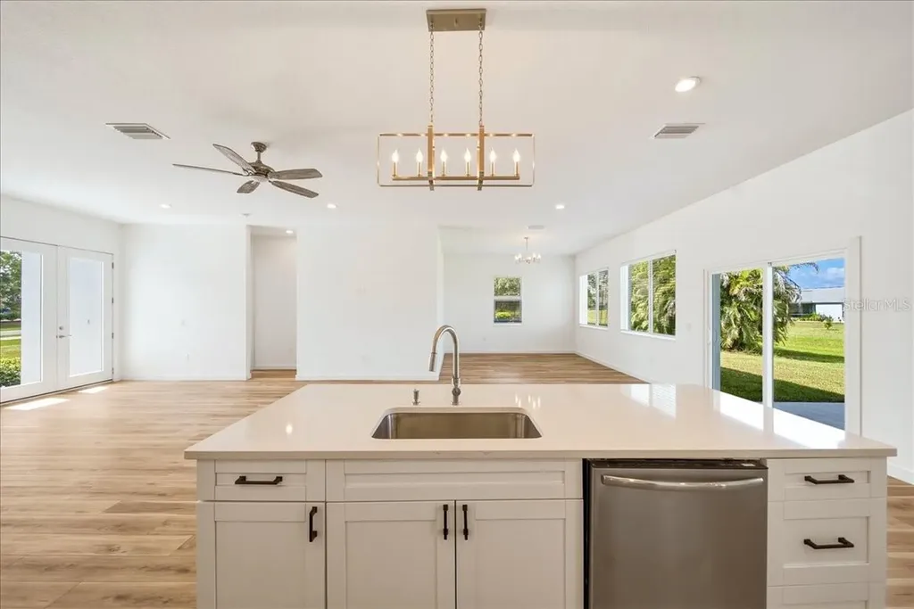 1215 Rio De Janeiro Avenue Punta Gorda FL 33983