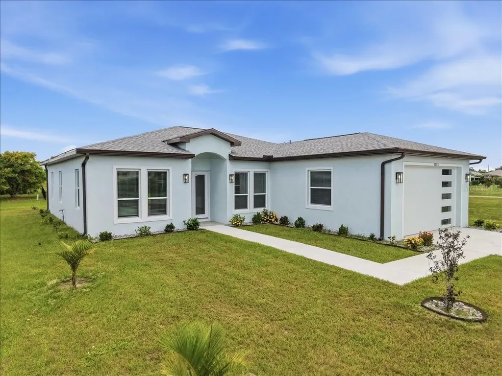 1215 Rio De Janeiro Avenue Punta Gorda FL 33983