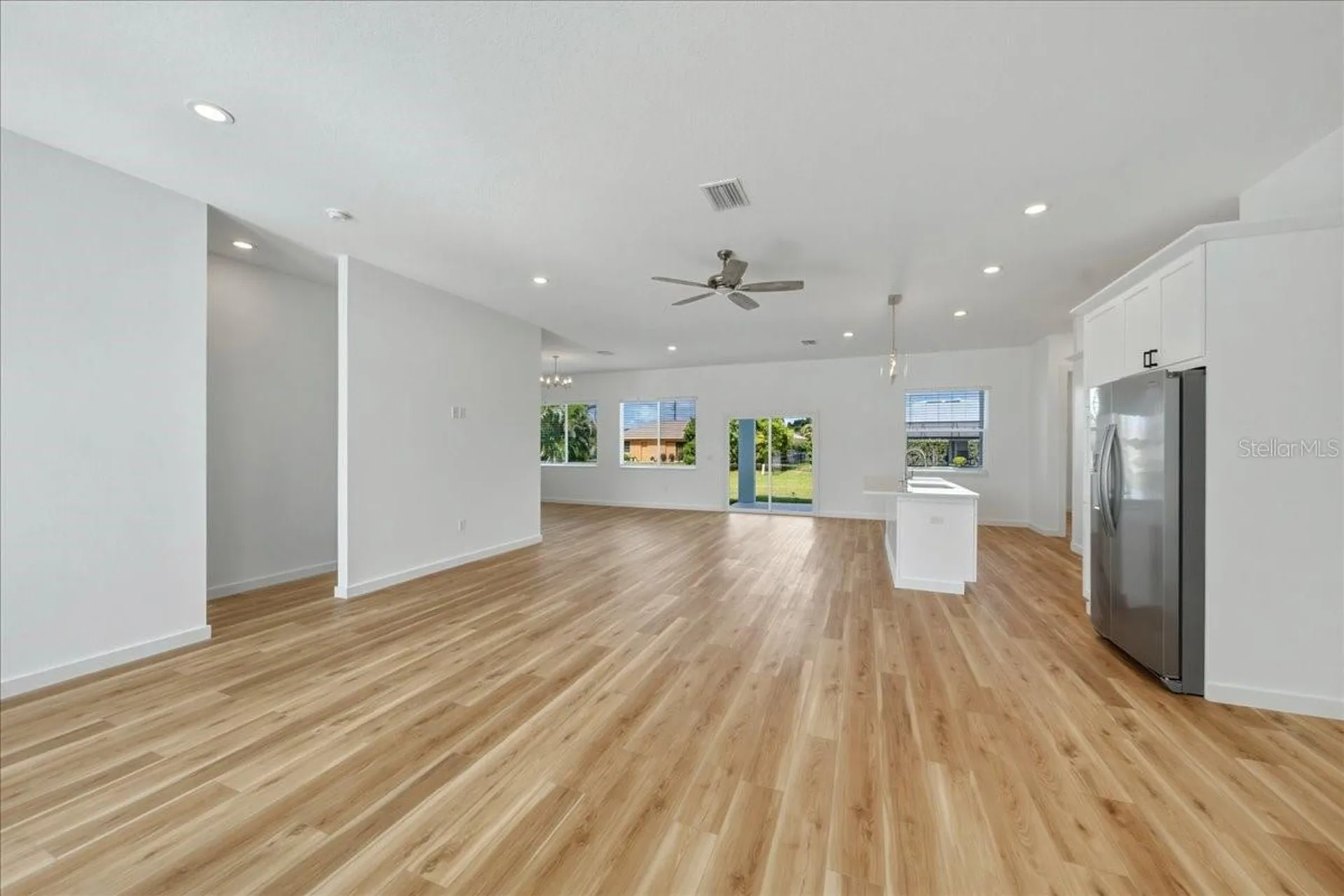 1215 Rio De Janeiro Avenue Punta Gorda FL 33983