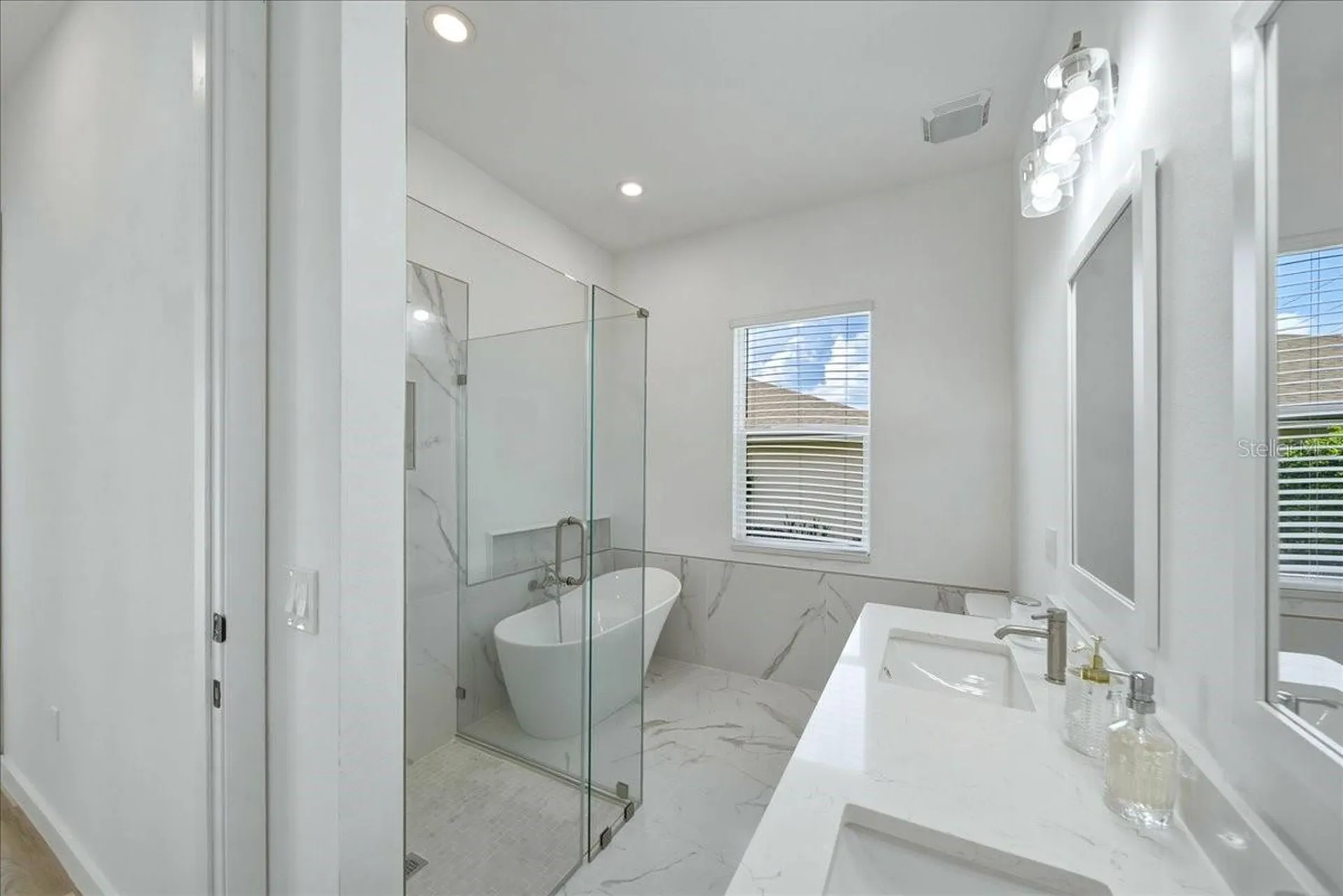 1215 Rio De Janeiro Avenue Punta Gorda FL 33983