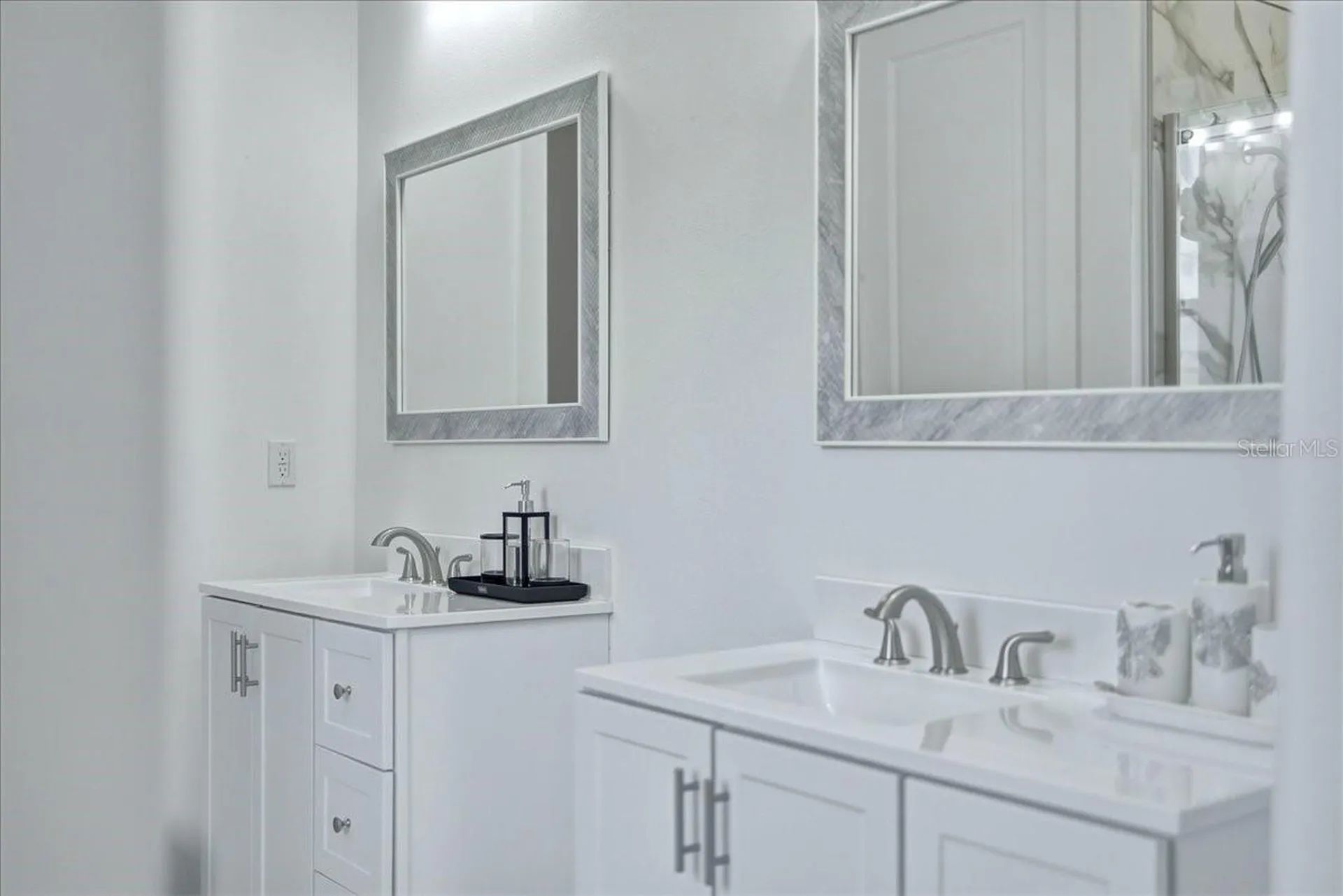 1215 Rio De Janeiro Avenue Punta Gorda FL 33983