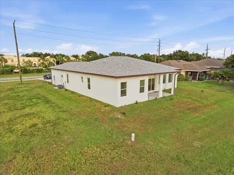 1215 Rio De Janeiro Avenue Punta Gorda FL 33983