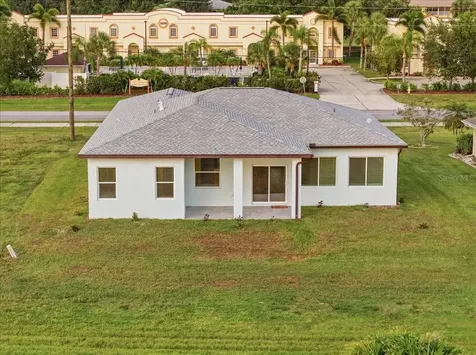 1215 Rio De Janeiro Avenue Punta Gorda FL 33983
