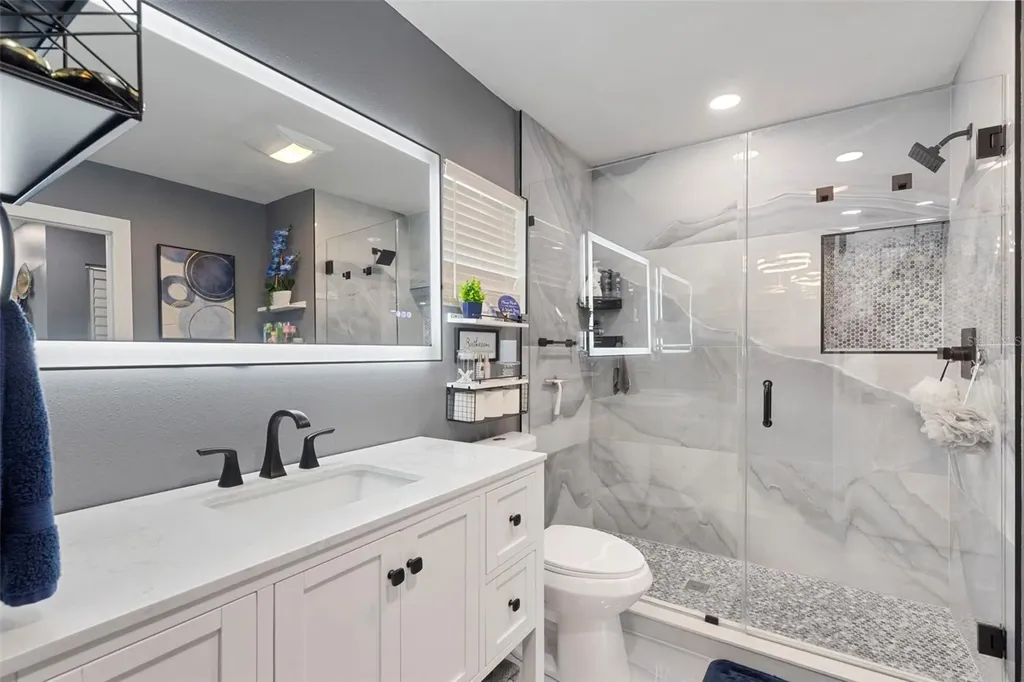 4832 5th Street S St Petersburg FL 33705