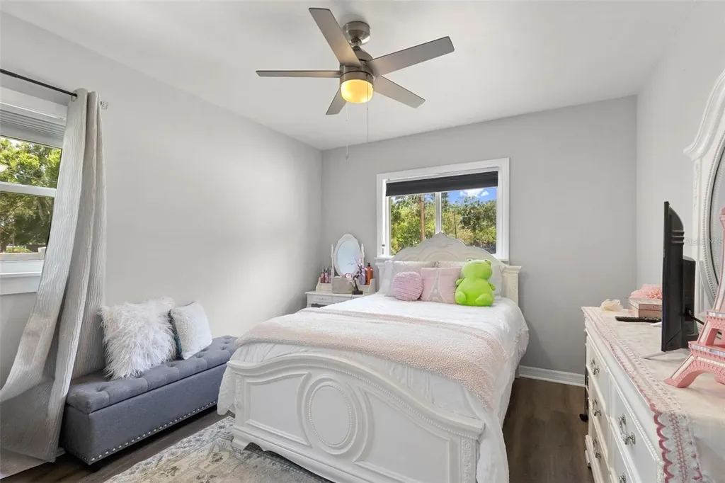 4832 5th Street S St Petersburg FL 33705