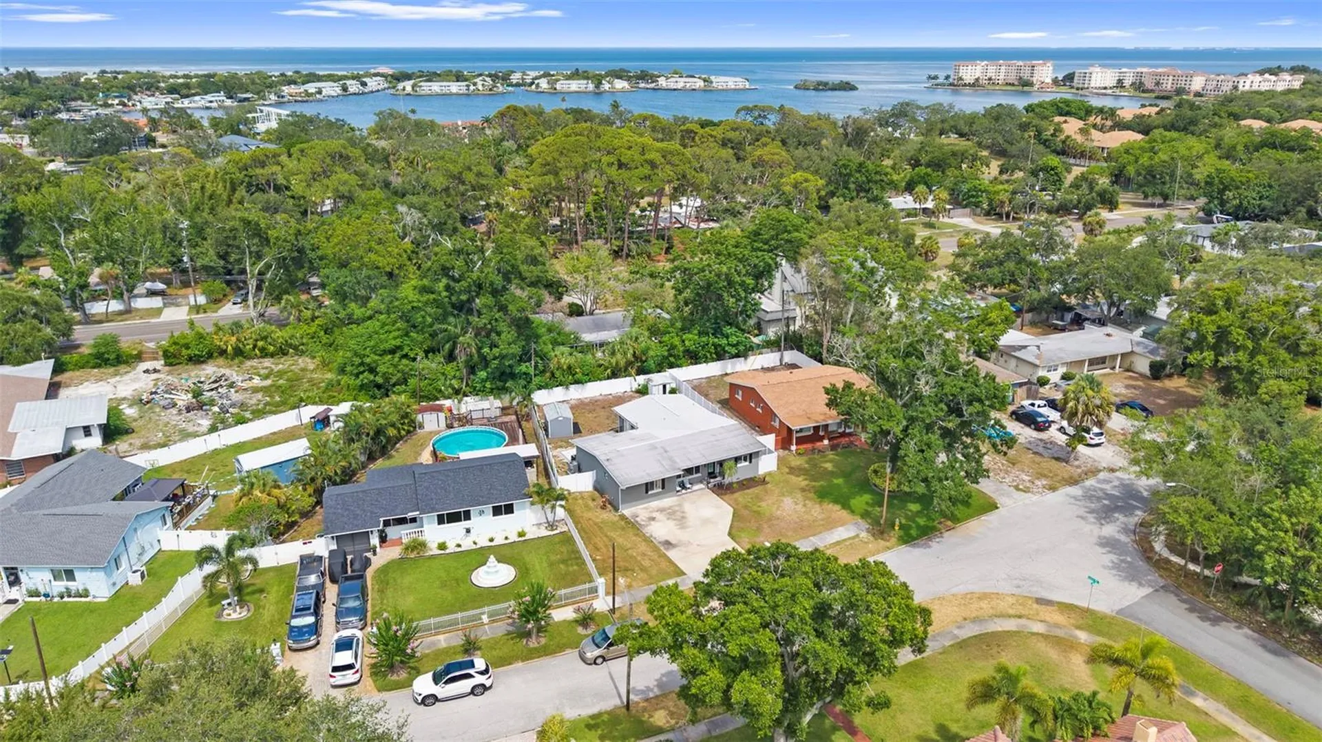 4832 5th Street S St Petersburg FL 33705