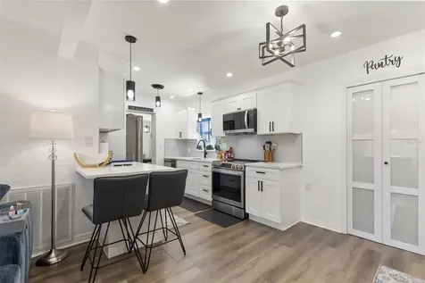 4832 5th Street S St Petersburg FL 33705
