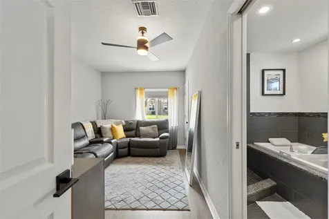 4832 5th Street S St Petersburg FL 33705