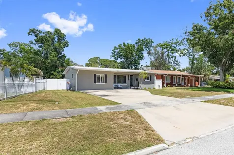 4832 5th Street S St Petersburg FL 33705