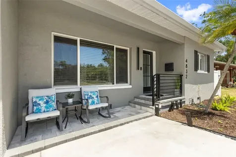 4832 5th Street S St Petersburg FL 33705