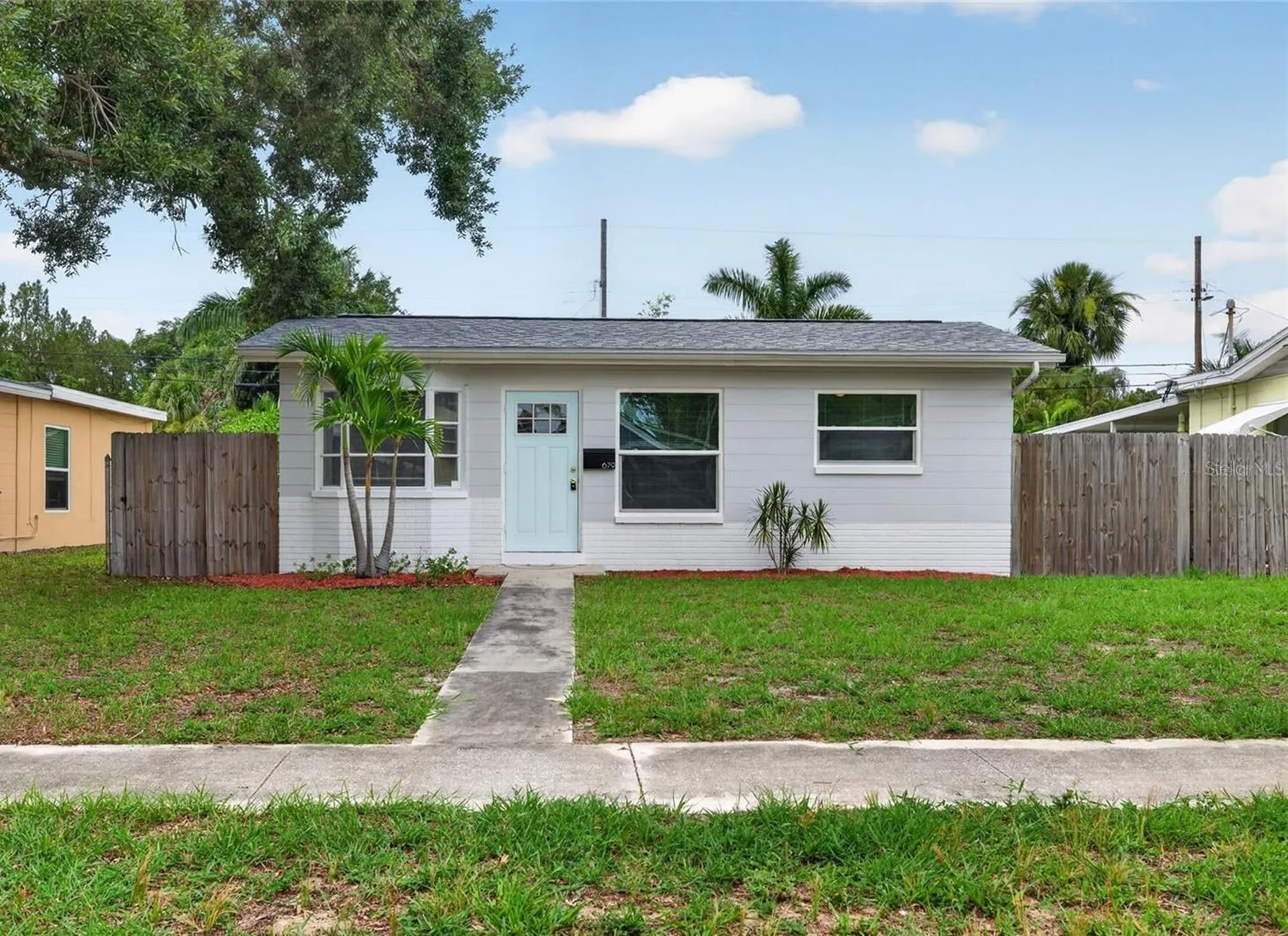 679 71st Ave North Avenue N St Petersburg FL 33702
