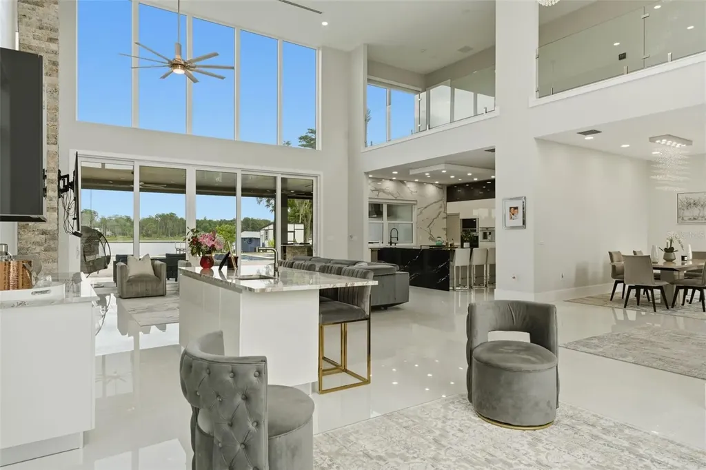 9889 Lake Georgia Drive Orlando FL 32817
