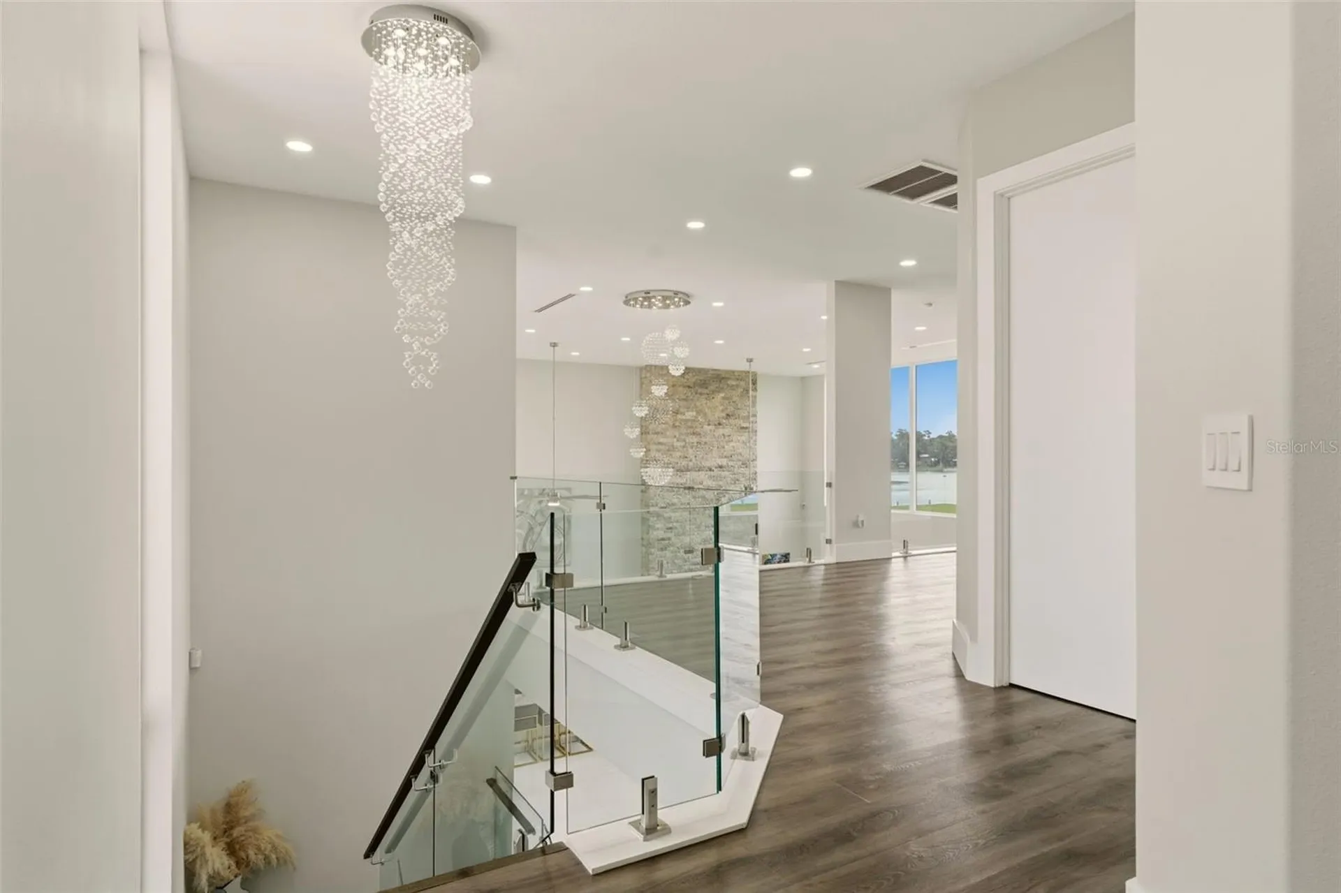 9889 Lake Georgia Drive Orlando FL 32817