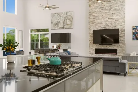 9889 Lake Georgia Drive Orlando FL 32817