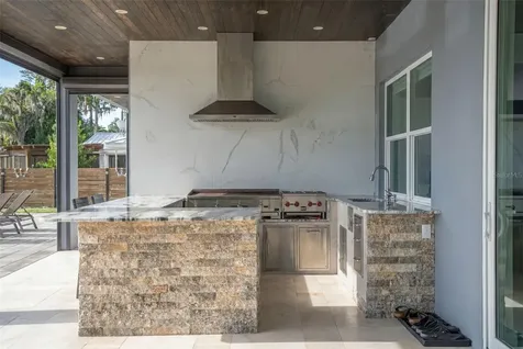 9889 Lake Georgia Drive Orlando FL 32817