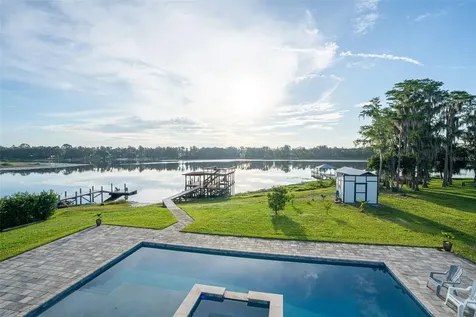 9889 Lake Georgia Drive Orlando FL 32817