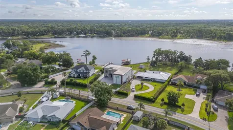 9889 Lake Georgia Drive Orlando FL 32817