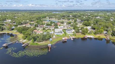 9889 Lake Georgia Drive Orlando FL 32817