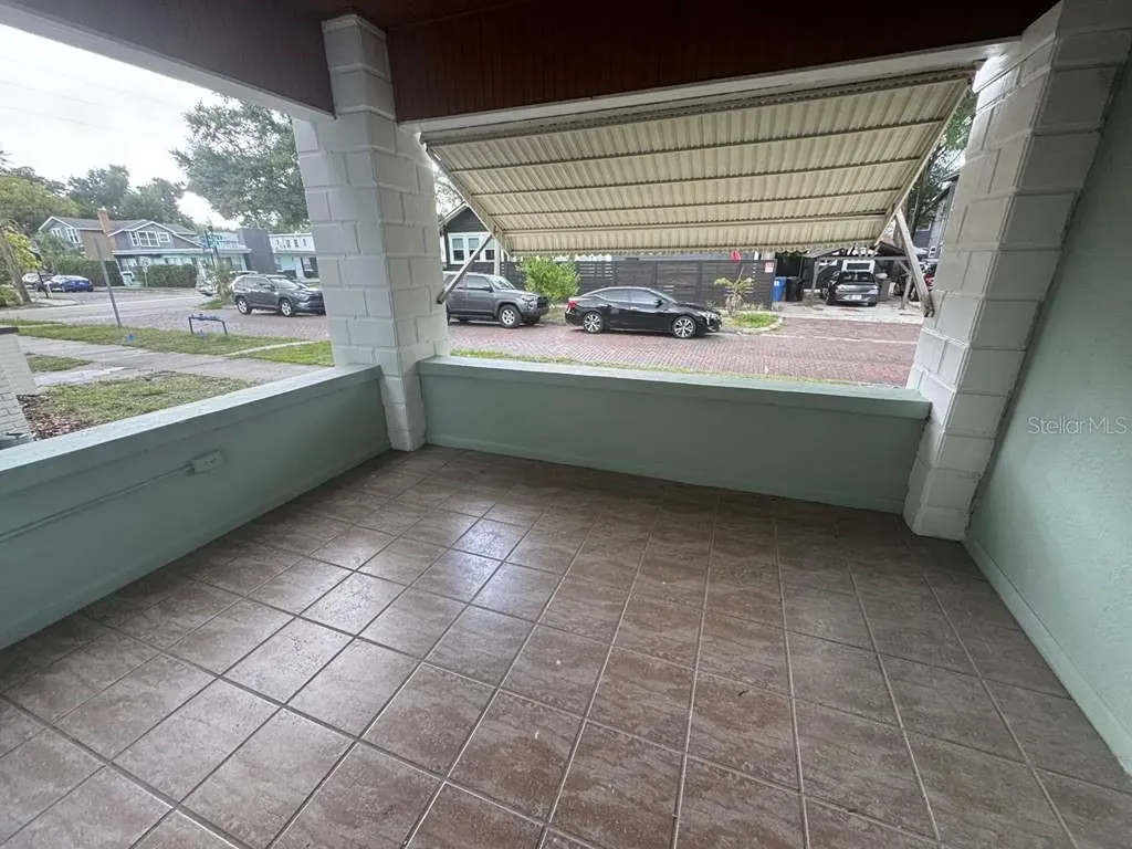 824 6th Street N St Petersburg FL 33701