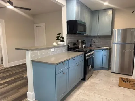 824 6th Street N St Petersburg FL 33701