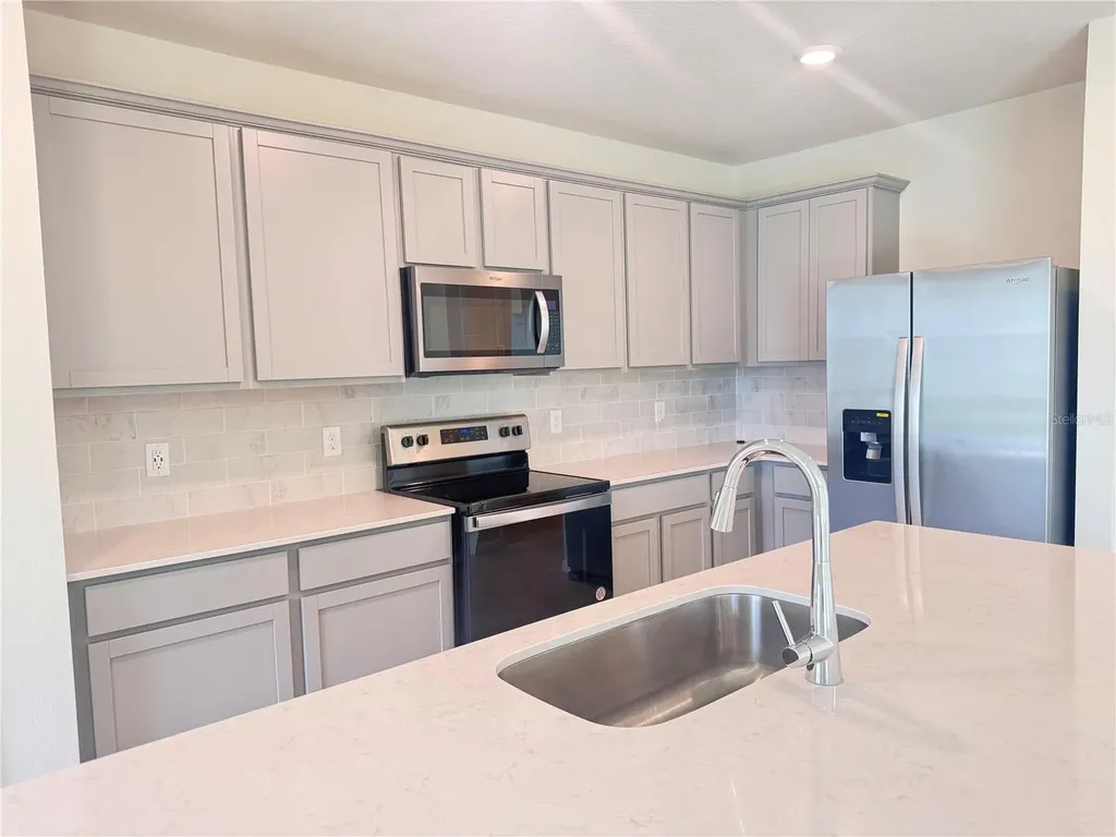 2003 Alluring Lane Davenport FL 33896