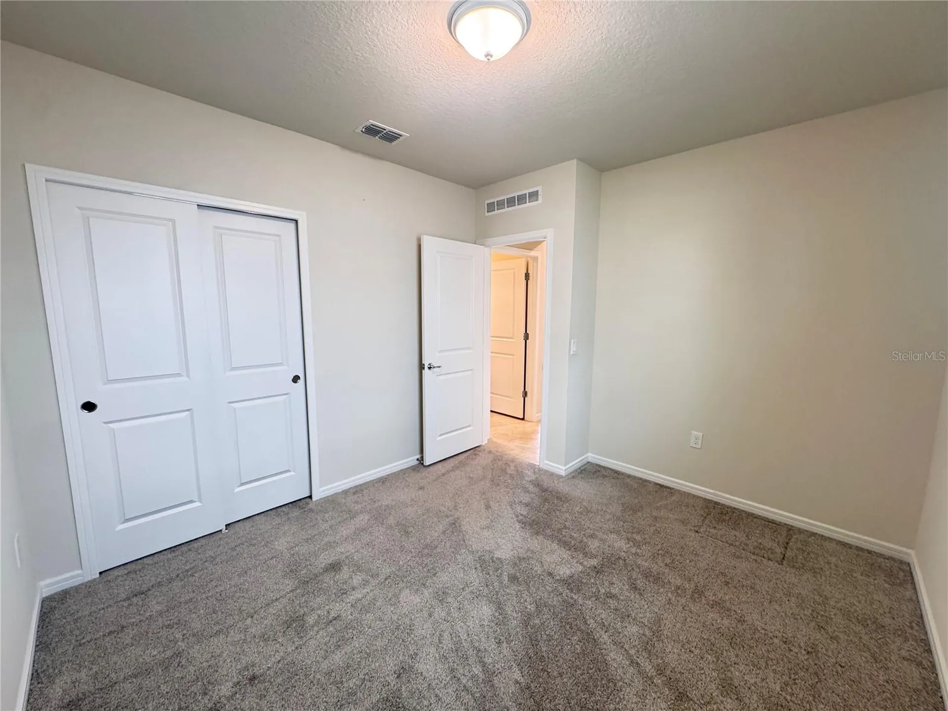 2003 Alluring Lane Davenport FL 33896