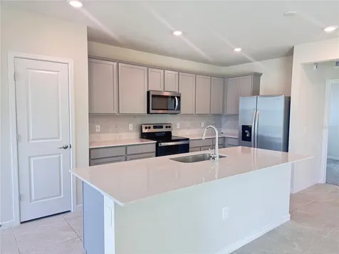 2003 Alluring Lane Davenport FL 33896