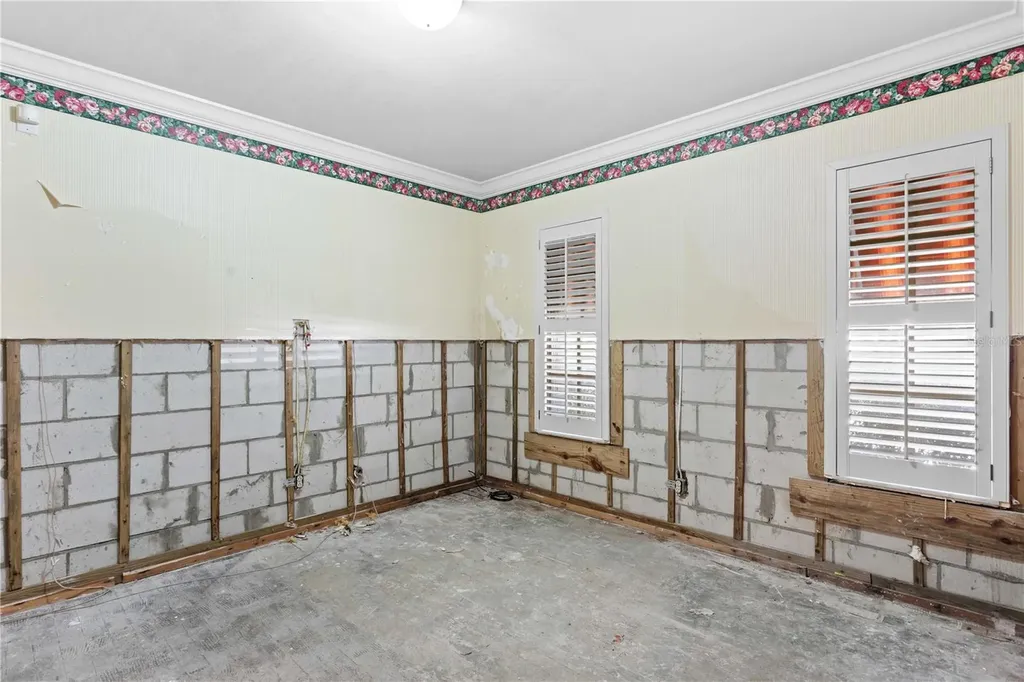 207 S Sherrill Street Tampa FL 33609