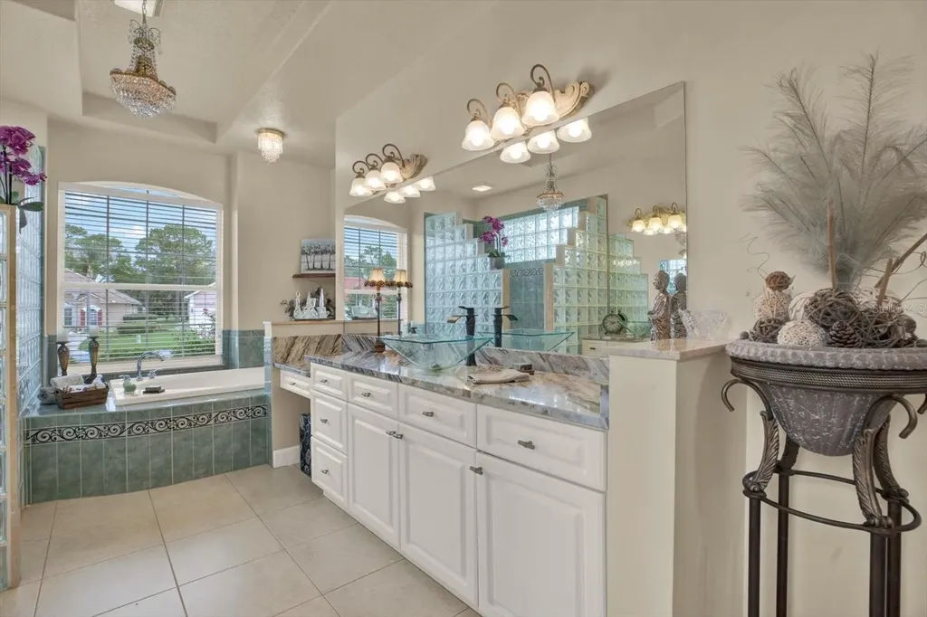 9234 Grand Cypress Drive Weeki Wachee FL 34613