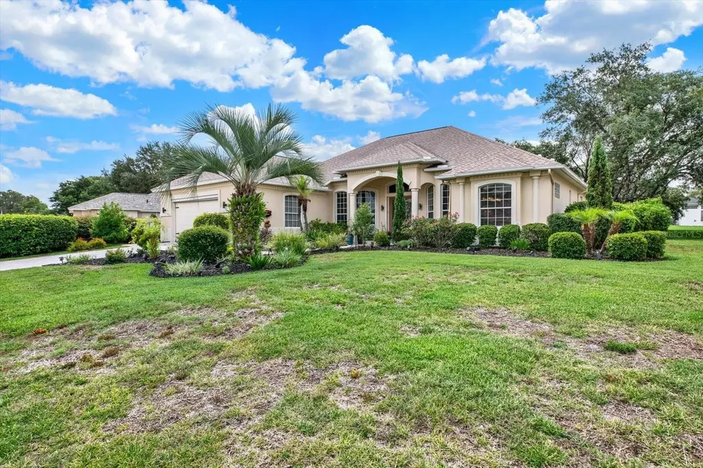 9234 Grand Cypress Drive Weeki Wachee FL 34613
