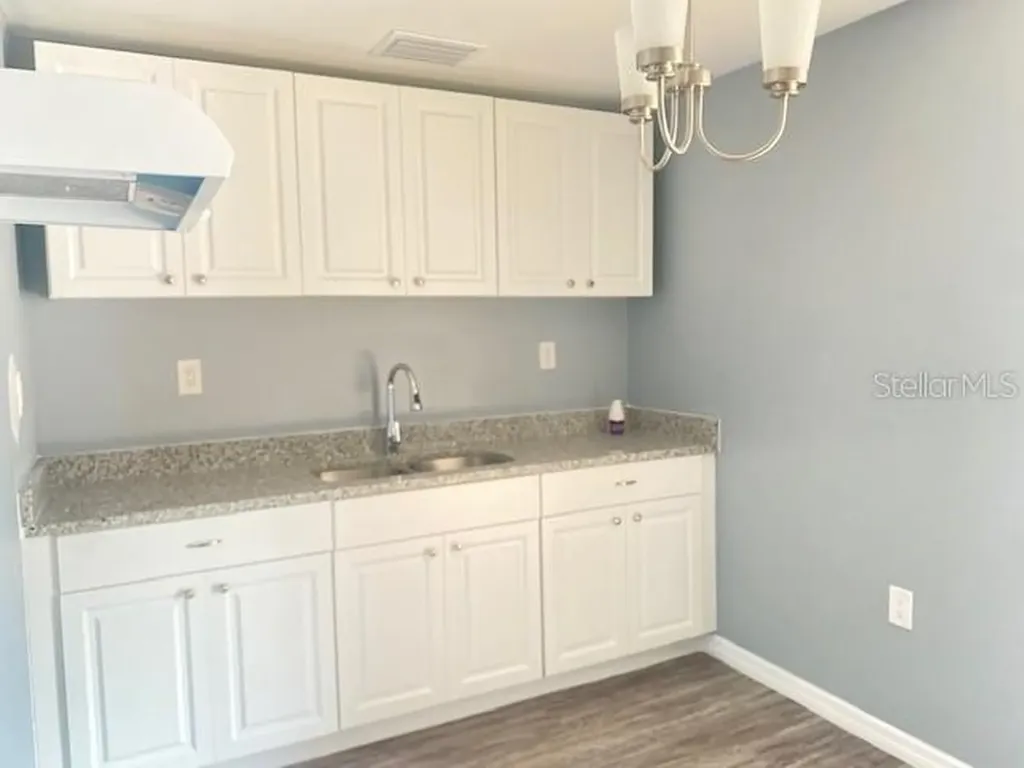6246-6248 20th Street Zephyrhills FL 33542