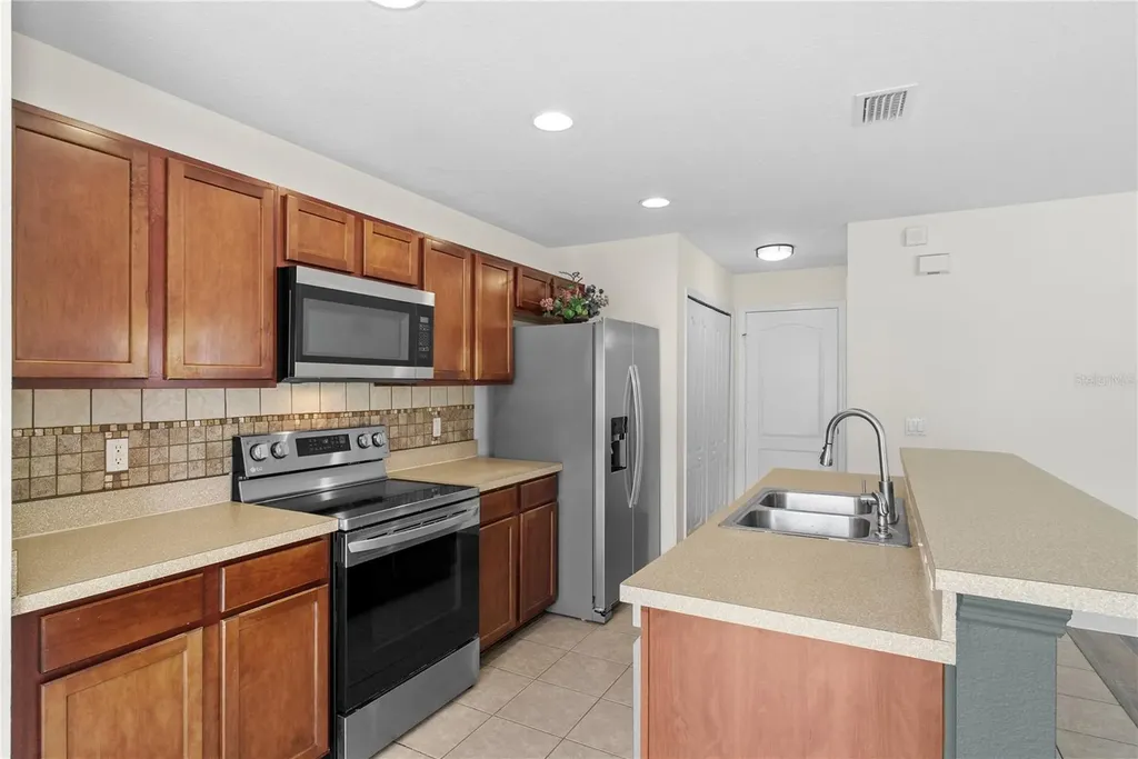 2123 Portcastle Circle Winter Garden FL 34787
