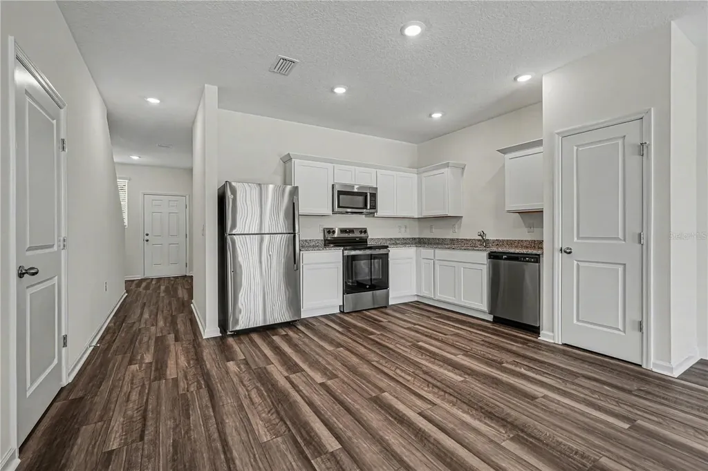 11908 Sylvia Street Dade City FL 33525