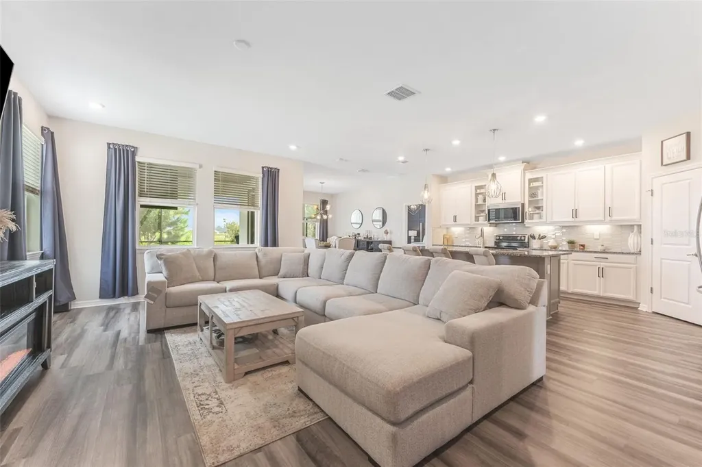 34315 Radley Way Wesley Chapel FL 33545