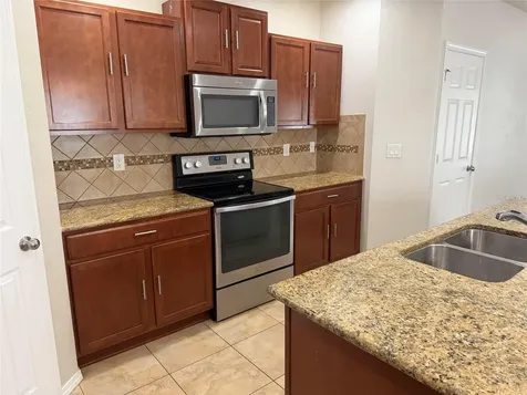 4723 Somerset Hill Lane Riverview FL 33578