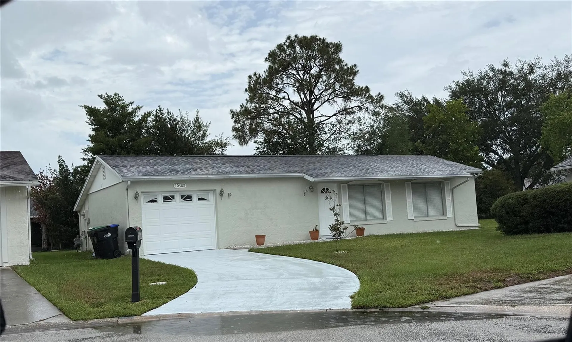 10508 Linger Lane Orlando FL 32821