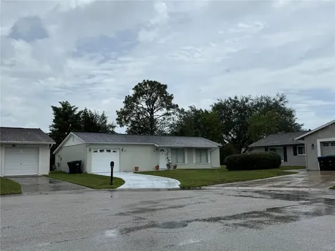10508 Linger Lane Orlando FL 32821