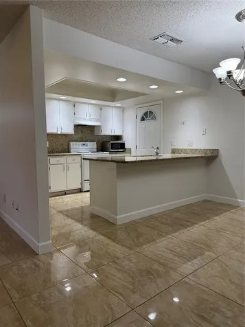10508 Linger Lane Orlando FL 32821