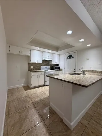10508 Linger Lane Orlando FL 32821