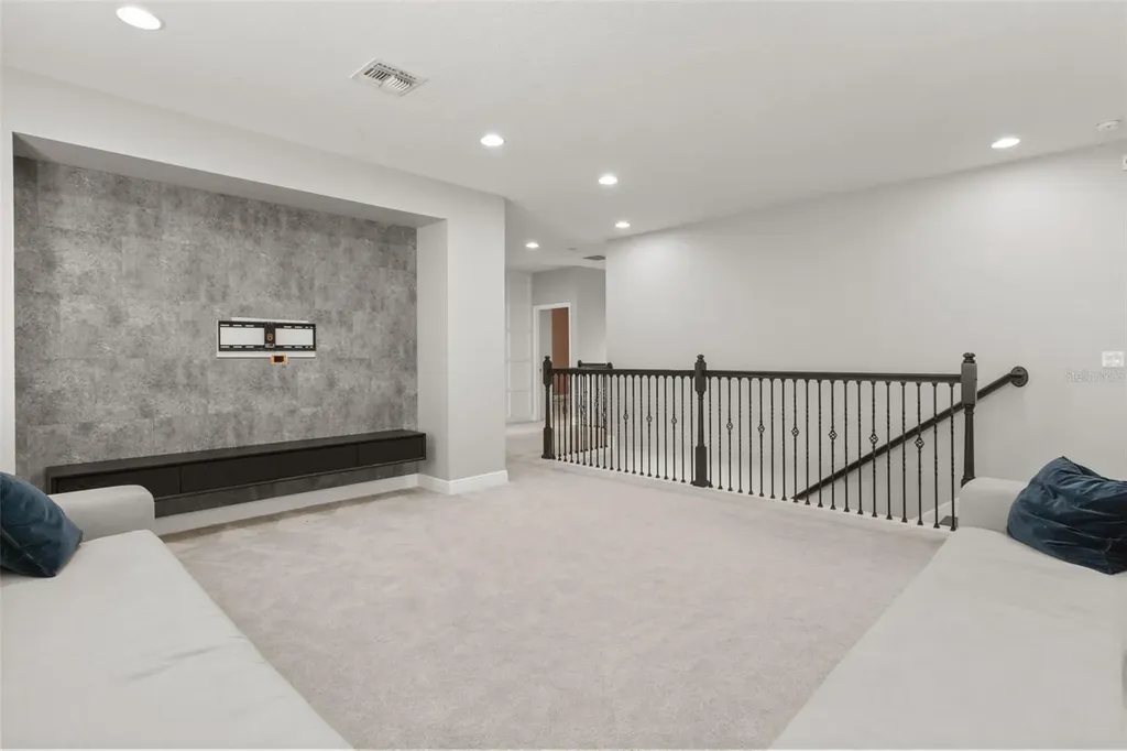 8507 Geddes Loop Orlando FL 32836