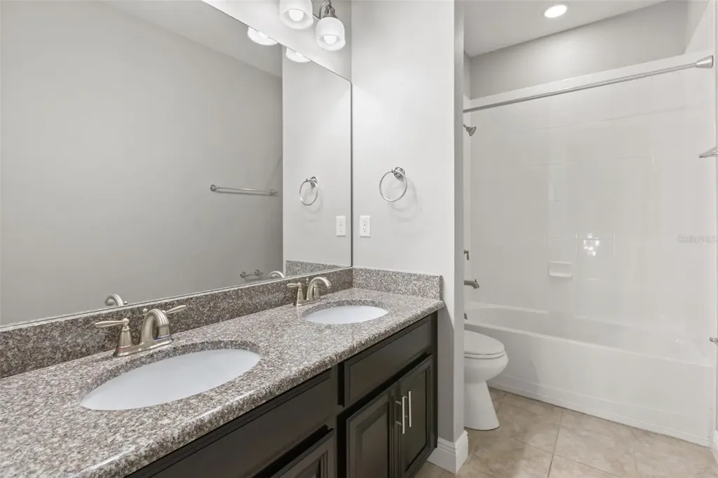8507 Geddes Loop Orlando FL 32836