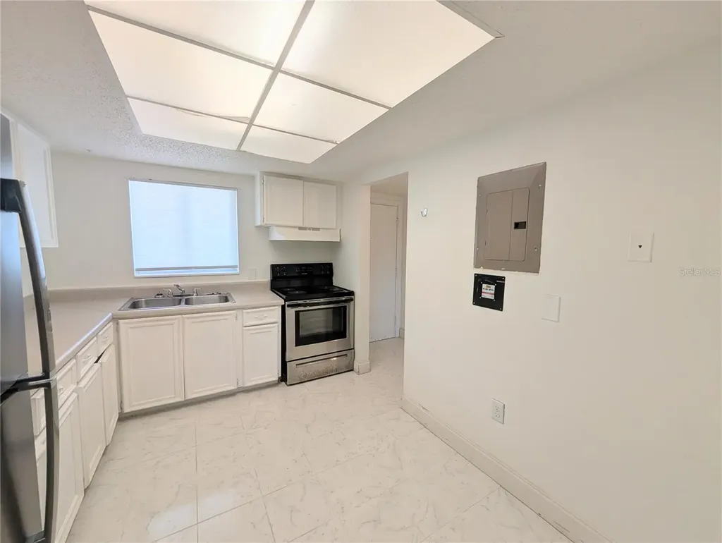 4129 Lake Bayshore Drive Bradenton FL 34205