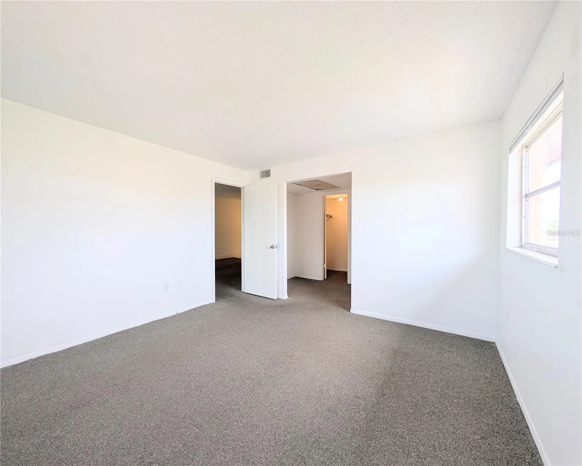 4129 Lake Bayshore Drive Bradenton FL 34205