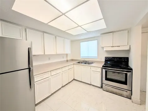 4129 Lake Bayshore Drive Bradenton FL 34205
